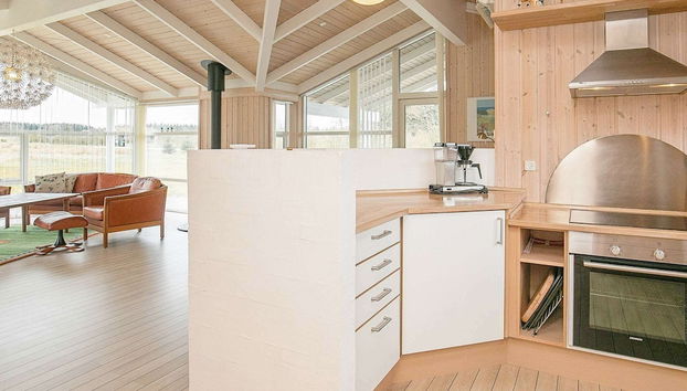 8 Person Holiday Home in Saltum - Foto 2, Cocina privada