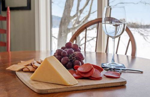 Spacious Waterfront Retreat on Merrymeeting Lake - Photo 32