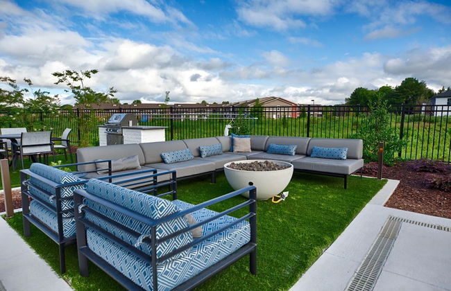 Landing Dry Creek Apartments - Photo 65