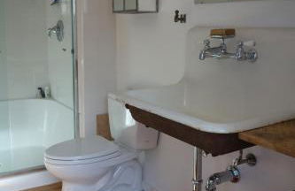 Charming Cabin Getaway with a Wood-Burning Stove in Chesterfield, Massachusetts - Foto 18