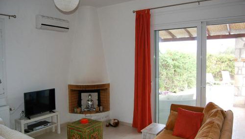 Enticing Villa in Loutra with Private Pool & Garden near Beach - Foto 3