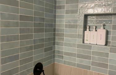 Newly Renovated Ski In Ski Out 2BR Condo - Foto 3