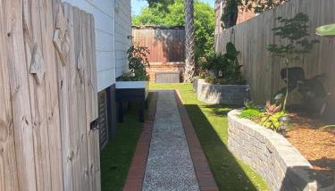 Pelican Hideaway - Charming Home & Entire Backyard - Foto 5