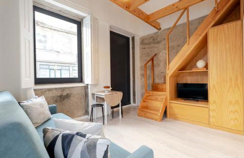 Authentic Studio with Terrace by HostWise - Foto 32