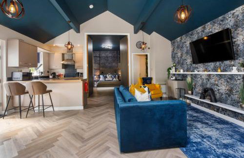 Oakwood Lodges with Hot tubs York - Photo 65