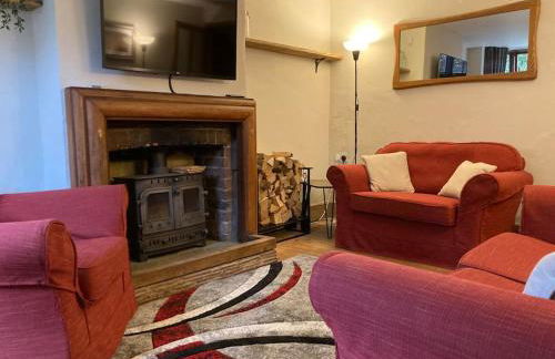 Pieman's Cottage - Pulborough, West Sussex Cottage - sunny courtyard - Foto 18