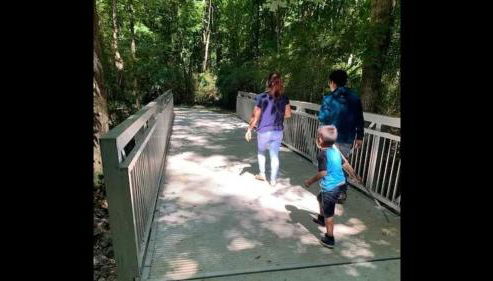 Spectacular Quiet Townhome with Modern Comfort - Foto 5