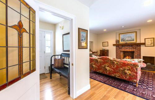 Private Tavern, Hot Tub, 8-Fireplaces, Spa Baths, Fire Pit, Baths Ensuite - Shop or Ski! - Foto 10