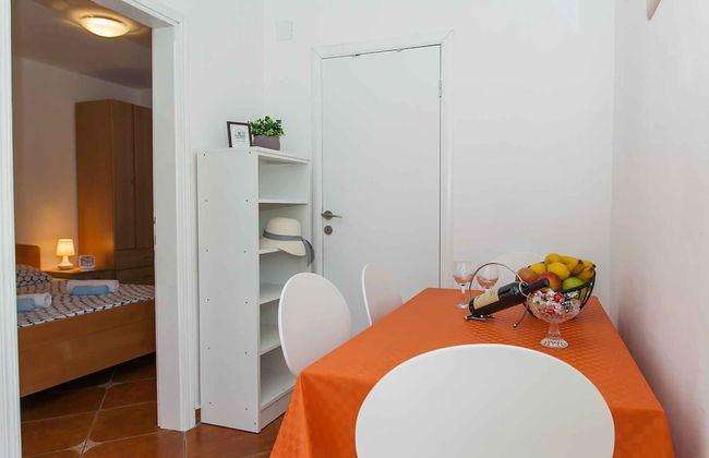 Maki Apartments - Photo 16