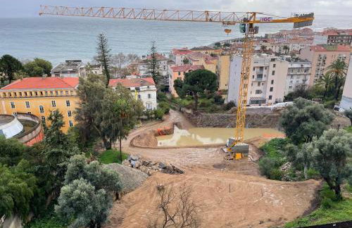 Grand T2 STANDING AJACCIO Proche centre et plages VUE PANORAMIQUE PARKING PRIVE - Foto 52