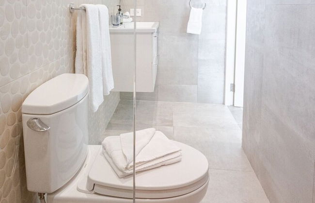 Modern Trestrapi Beach Villa 8 bed 8 Bath 2 Pools - Foto 18