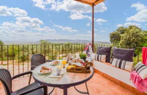 Awesome Home In Estepa With Kitchenette - Photo 21