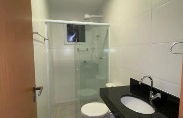 Ap no centro piscina e churras - Foto 7