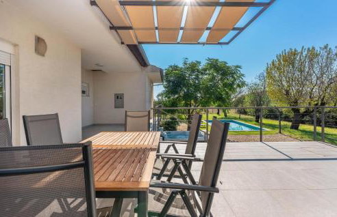 Cozy Home In Prkos With Jacuzzi - Foto 10