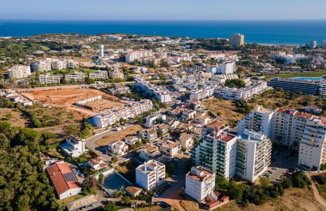 Alvor 2 Bedrooms Balcony Flat - Photo 18