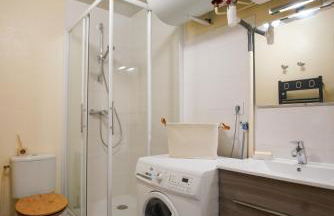 Les Marmottes-Centre-ville-Terrasse & Bois- T2-Premium-Parking couvert-Netflix-6 pers - Foto 18