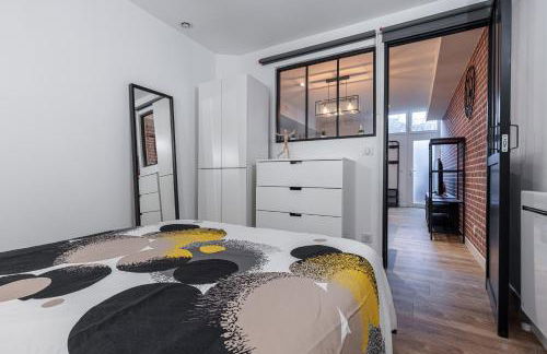 Loft Magnan - PARKING - idéal couples -BEACH -TRAM & Supermarkets - New & Confort-AC - Foto 17