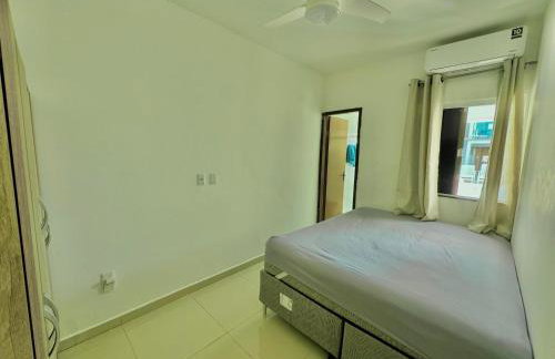 Bela acomodação em jacuipe com churrasqueira, piscina, mesa de sinuca e três quartos, dois sendo suítes! Além de muito espaço por toda a área! - Foto 9