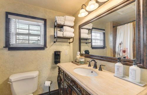 Historical Dtwn Loveland Home with Wraparound Porch! - Foto 21