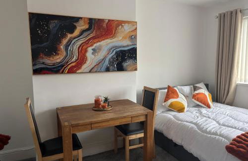 Jolly Jupiter at The Moon - Photo 16