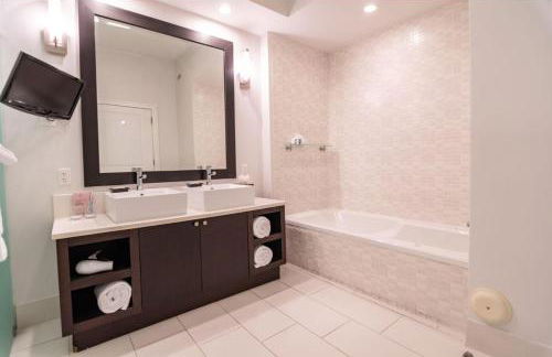 Doral Pool 1407 by WaveProperties - Foto 4