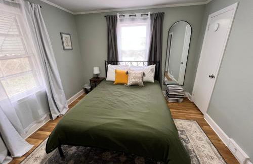 Classy Catch - Photo 14