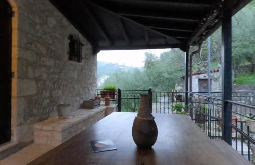 Levantes Mansion - Photo 38