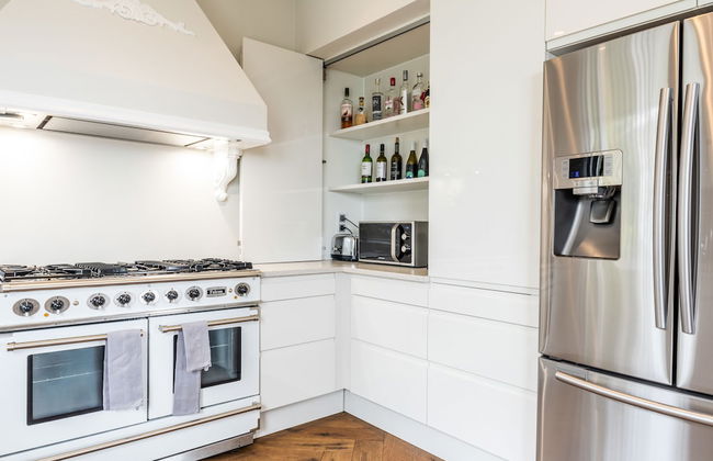 ICELAND SJF Villa , Hot tub & Outdoor Sauna Amazing Mountains View - 15 min to downtown - Foto 17