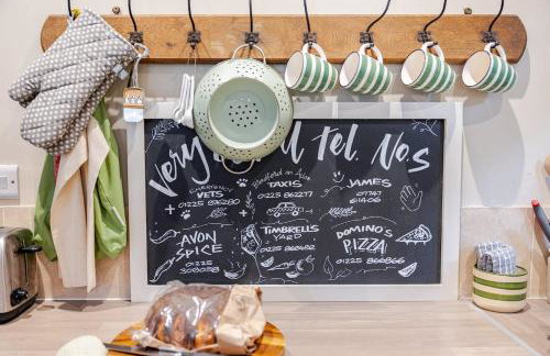 The Old Pool House, Stylish Large Studio in Private Country Estate with Air Con - Foto 15