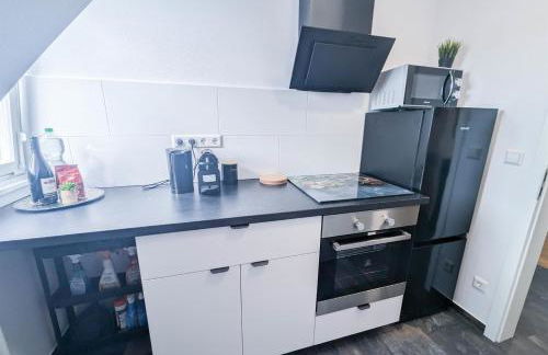 ALFA Stuttgart 3 Zimmer 6 Betten Apartment Wasen MercedesBenz MHP Arena l Bad I Küche l WIFI & SmartTV l 3BR & 6 Beds l Bathroom l Kitchen - Foto 17