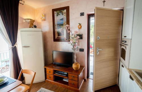 EnjoyIseoLake - Mantegna - garden with Lake view and swimming pool - Photo 7