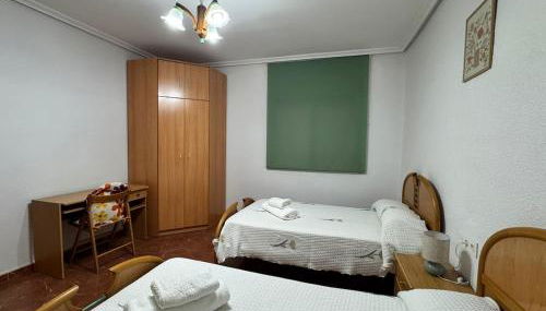 Alojamiento Casa Pepa en el Centro de Calasparra - Foto 3, towels, wardrobe