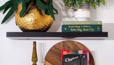 Newly Renovated - Professionally Designed - 2 BR - Photo 5