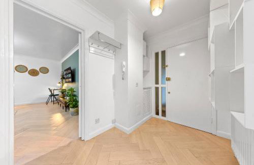 Azalea Apartment Home comforts by the river - Foto 32