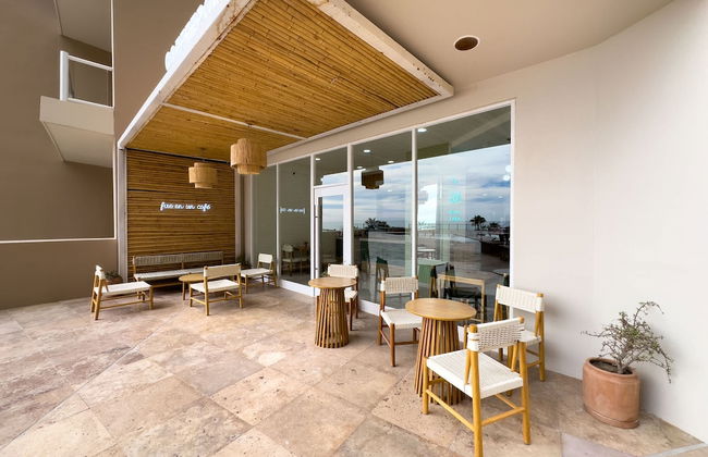 Beach Bliss Retreat 2BR Beachfront Condo - Foto 79