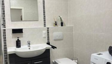 Luxus 2 Zimmer Apartment mit Stellplatz und Balkon - Foto 5