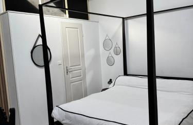 Spacieux et lumineux duplex arty au centre de Sète - Photo 24