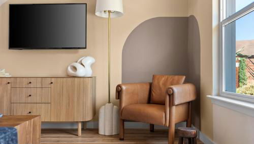 Cozy Loft Near SOCO, Downtown! Parking, Dogs OK, WiFi - Foto 3