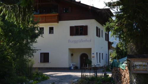 Burggräflerhof - Photo 2