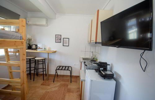 Birdhouse Apartment Athens - Foto 16