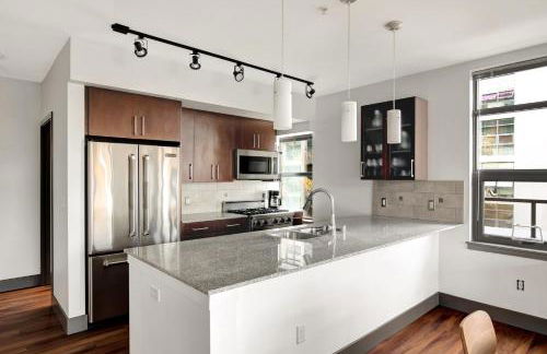 S Lake Union 2BR w Gym WD nr Space Needle SEA-182 - Foto 5