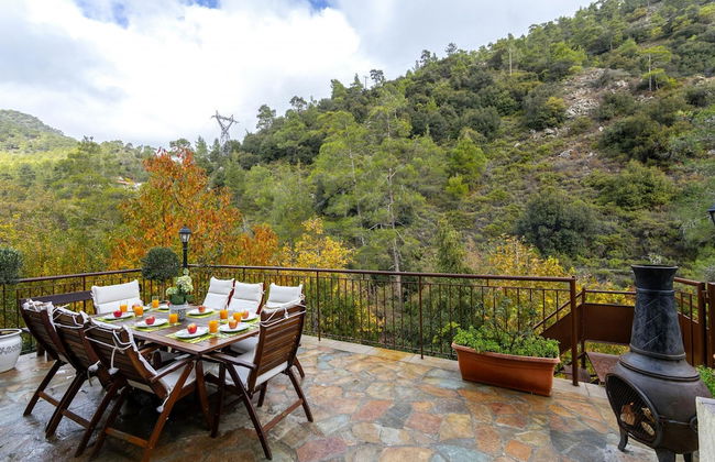Troodos Riverside Cottage - Photo 11