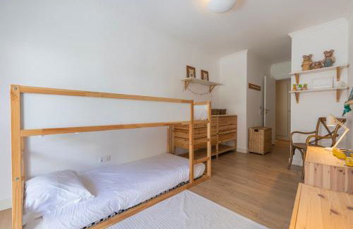 Family Home Near the Beach - Foto 14