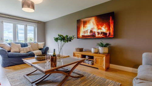 Molton House - Foto 1