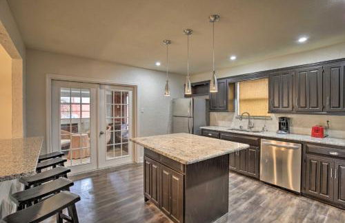 Game Room and Private Pool Richardson Retreat - Foto 11