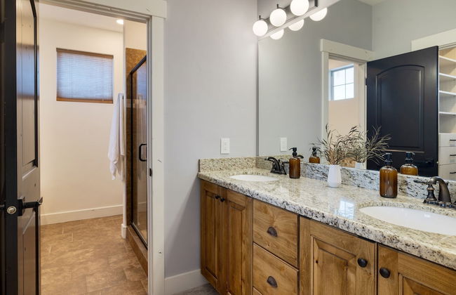 Abigail Drive Year-round Retreat With Hot Tub Near Park City Adventures Skiing - Photo 20