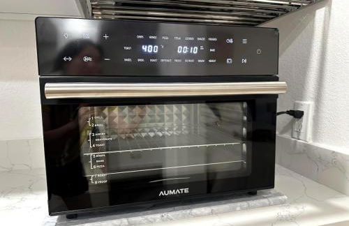 Molivu Homes Studio - PetFriendly - King Bed - W-D - Foto 7