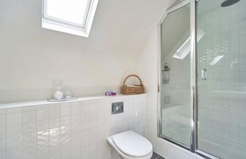 Luxury Big House Berkeley House near Bath - Photo 126