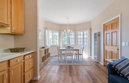 Serene Retreat in the Heart of SLO home - Foto 37