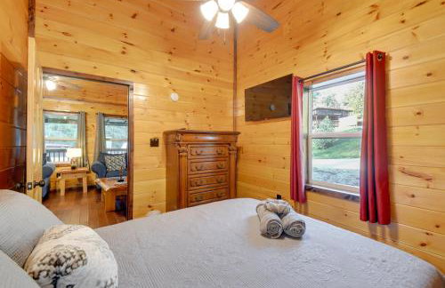 Fireside Evenings Red River Gorge Gem with Hot Tub - Foto 19